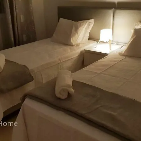 Lisbonsbesthome A 5min Do Aeroporto Apartment Lissabon